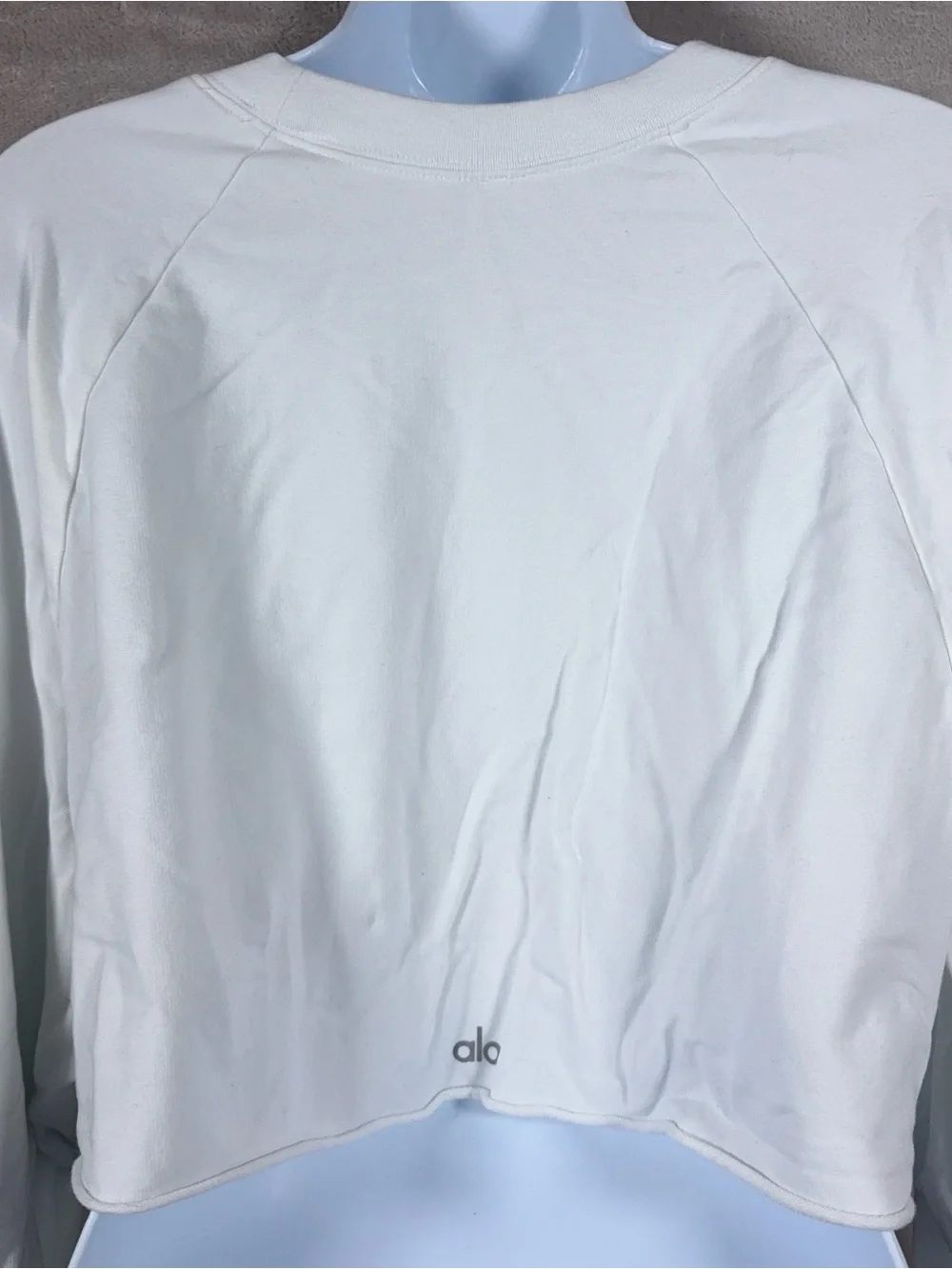 Alo Yoga Cropped Long Sleeve Top Womens Medium White Crewneck